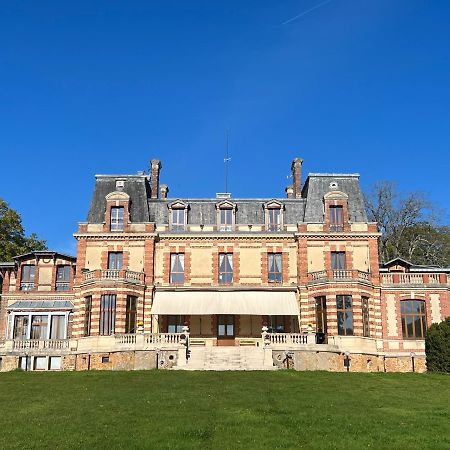 Chateau De Crenille Chaumes-en-Brie 외부 사진